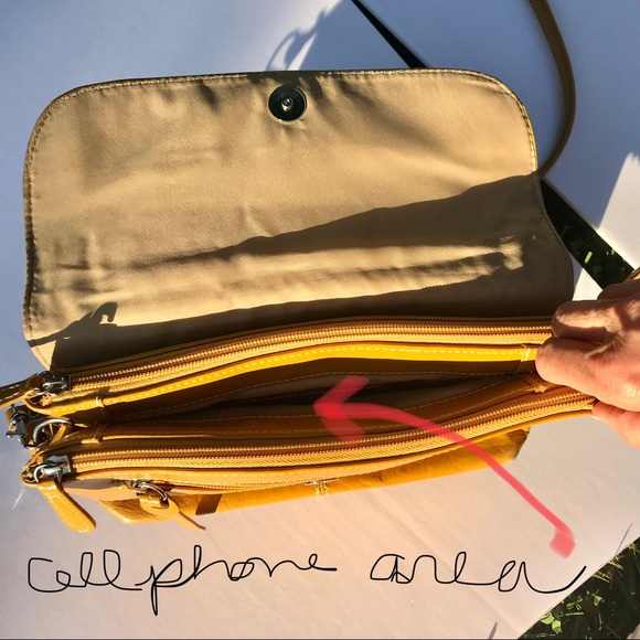GIANI BERNINI Flashy Mustard Crossbody Purse π - Picture 8 of 8